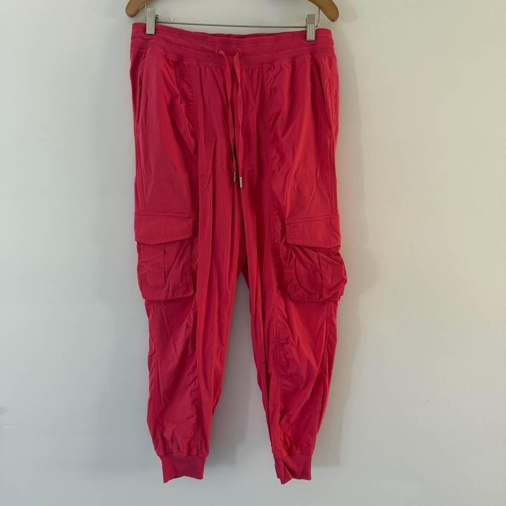 Lululemon Dance Studio Joggers Relaxed-Fit Mid-Rise Cargo Size Large - Picture 2 of 8